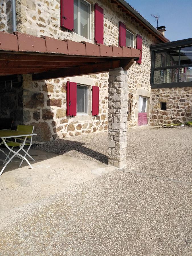 Chaleureux A La Campagne Leilighet Saint-Germain-Laprade Eksteriør bilde